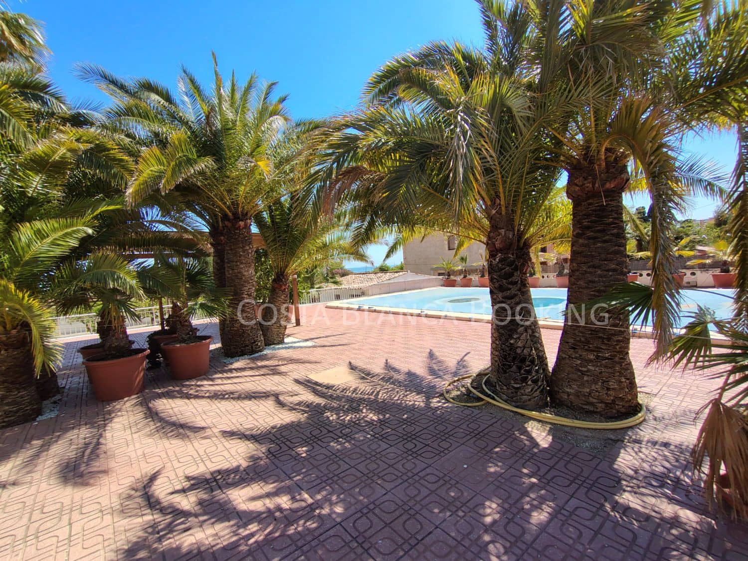 5 bedroom Villa for sale in La Villajoyosa / Vila Joiosa - € 1,100,000 (Ref: 9040434)