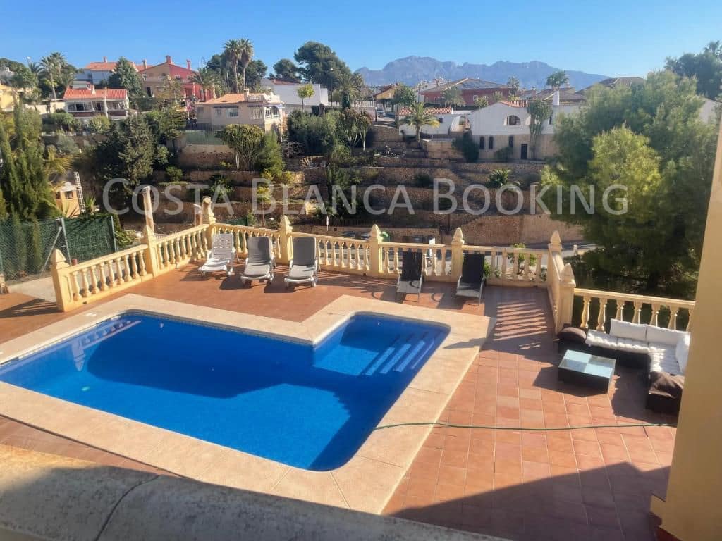 3 bedroom Villa for sale in La Nucia - € 590,000 (Ref: 9069185)