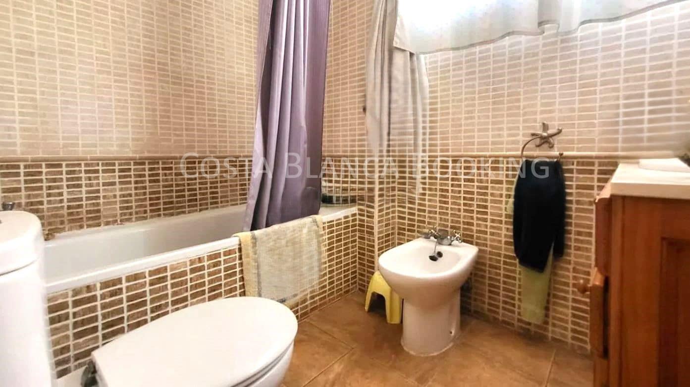 3 Zimmer Apartment zu verkaufen in Albir mit Garage - 275.000 € (Ref: 9073804)