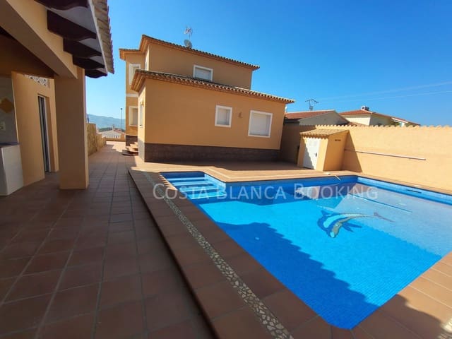 Chalet de 4 habitaciones en Alfaz del Pi / L'Alfàs del Pi en venta - 740.000 € (Ref: 9106756)