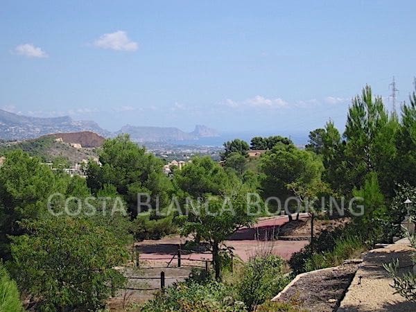 Chalet de 11 habitaciones en La Nucia en venta - 1.995.000 € (Ref: 9128668)