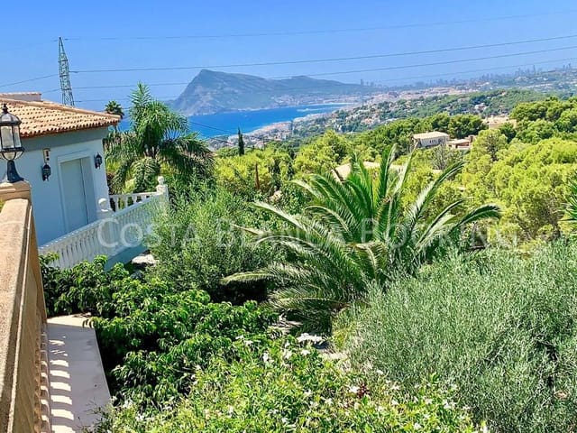 Chalet de 3 habitaciones en Altea en venta - 791.000 € (Ref: 9137456)