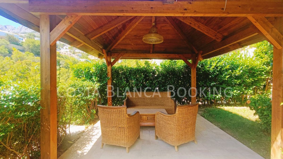 3 bedroom Villa for sale in Altea - € 791,000 (Ref: 9137456)