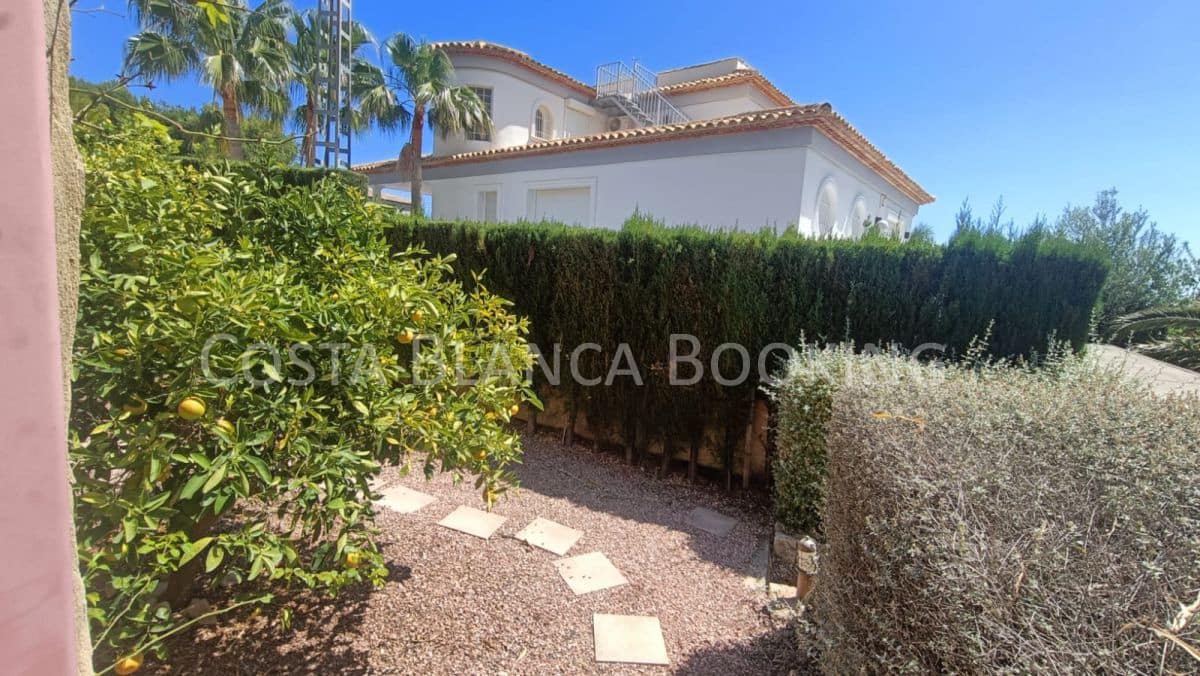 3 bedroom Villa for sale in Altea - € 791,000 (Ref: 9137456)