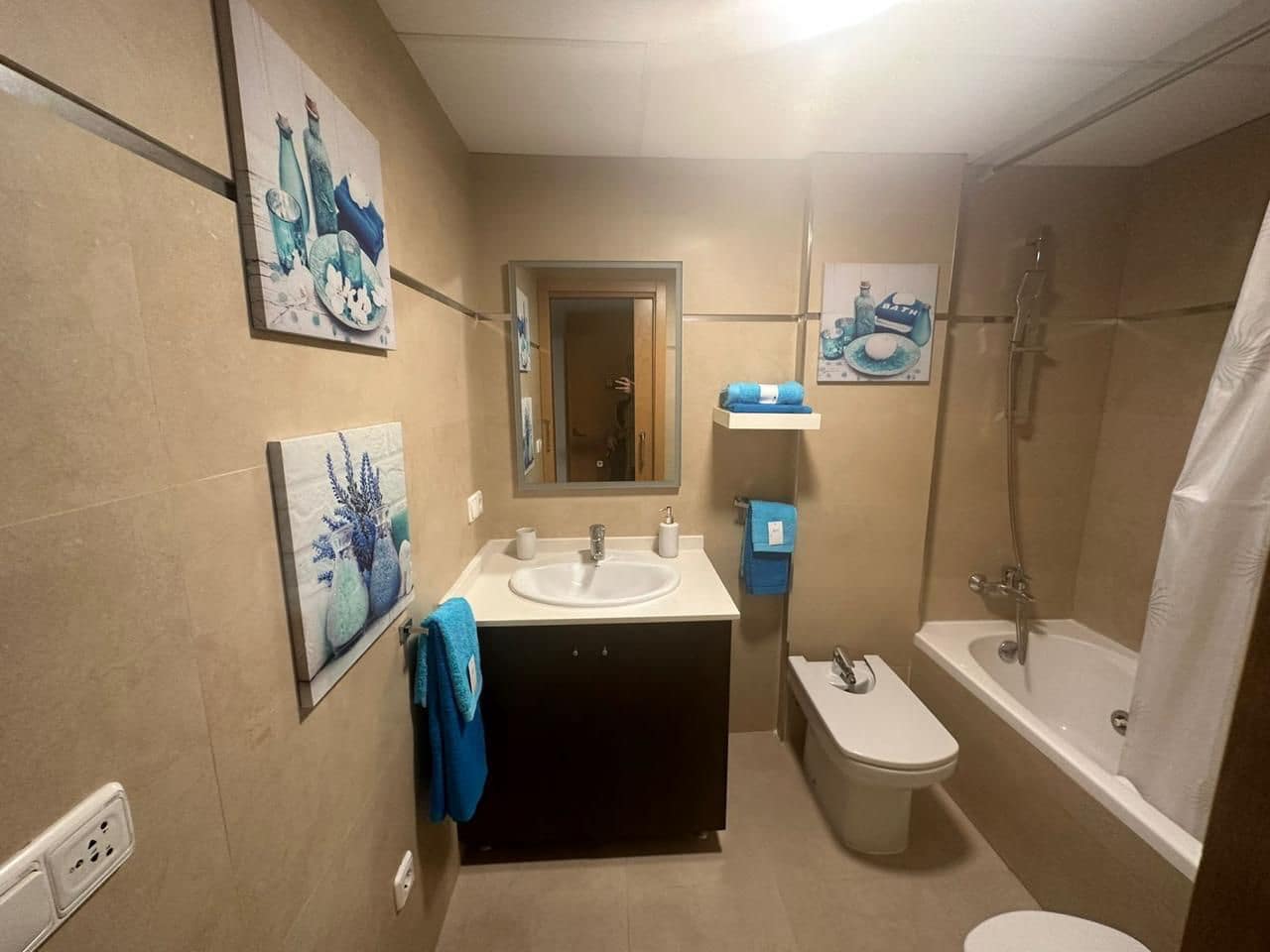 2 bedroom Apartment for sale in Calpe / Calp - € 250,000 (Ref: 9137457)