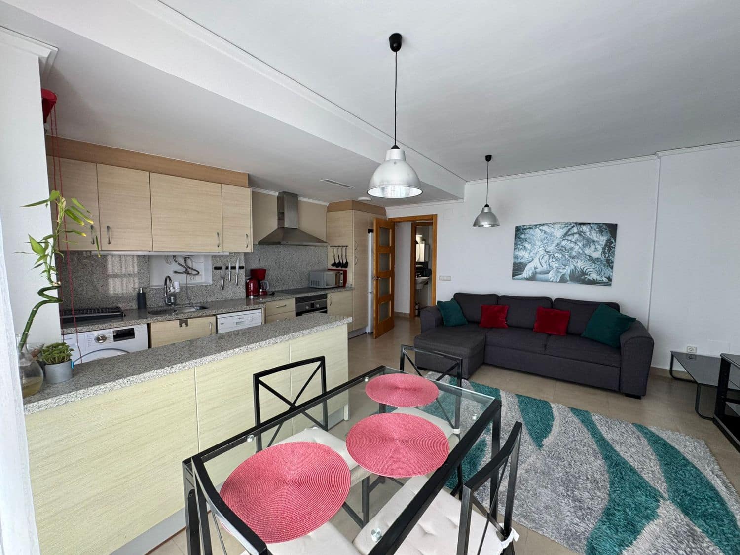 2 bedroom Apartment for sale in Calpe / Calp - € 250,000 (Ref: 9137457)