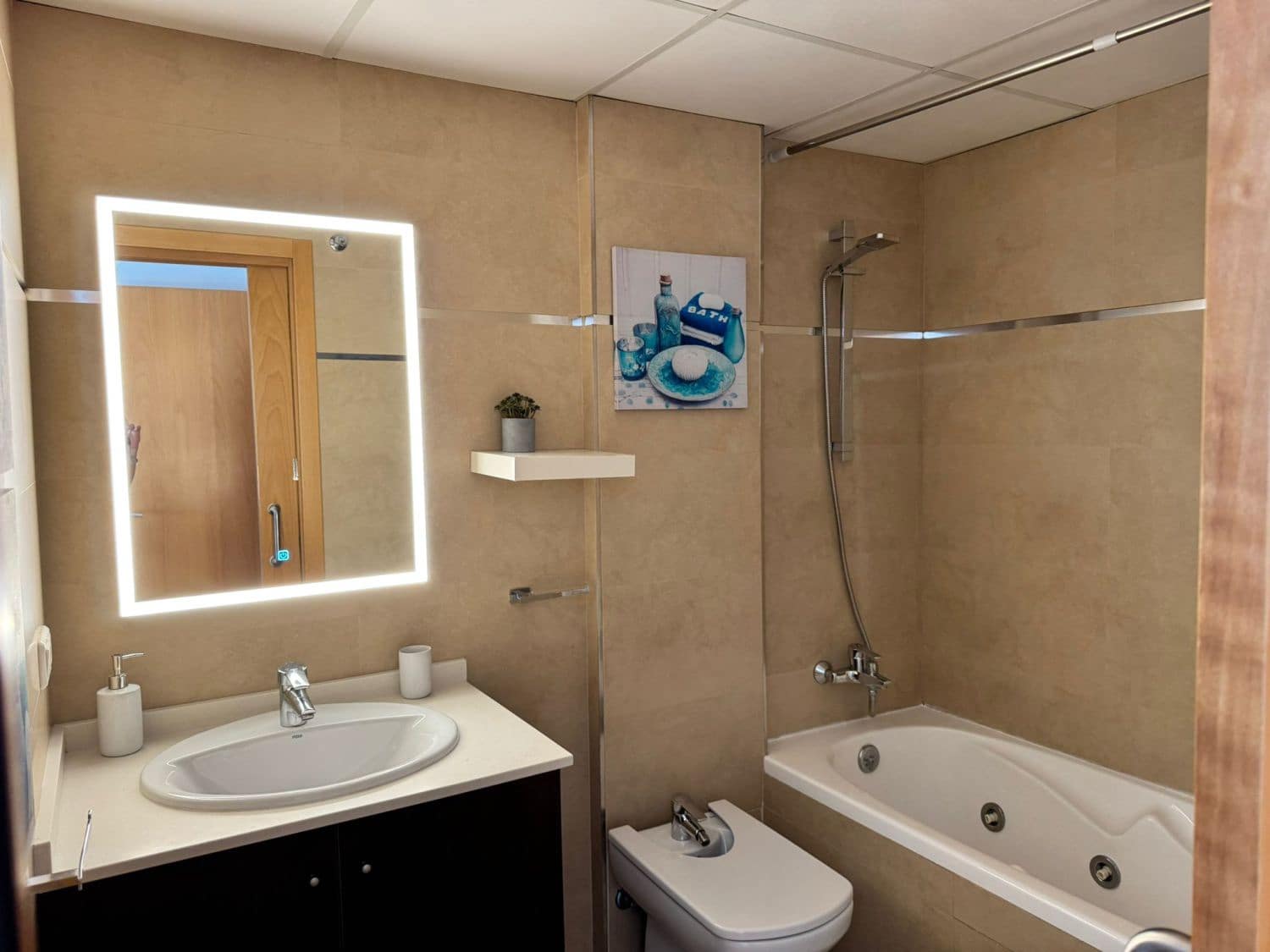 2 bedroom Apartment for sale in Calpe / Calp - € 250,000 (Ref: 9137457)