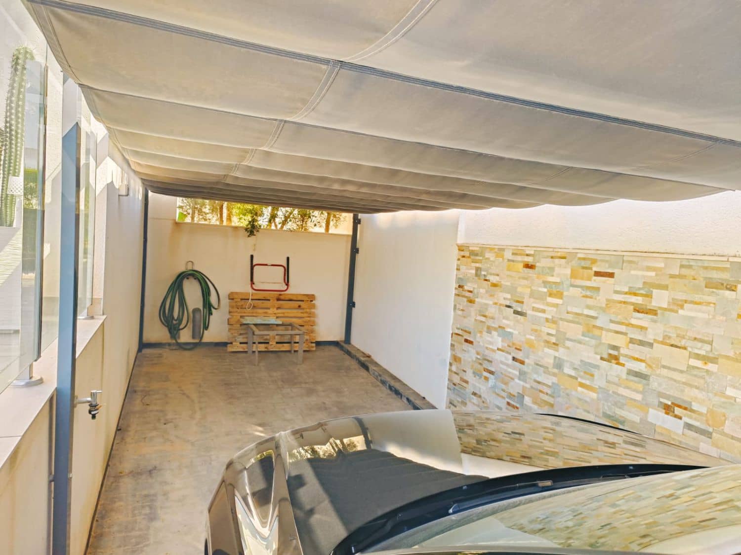 Chalet de 5 habitaciones en Finestrat en venta con garaje - 695.000 € (Ref: 9154410)