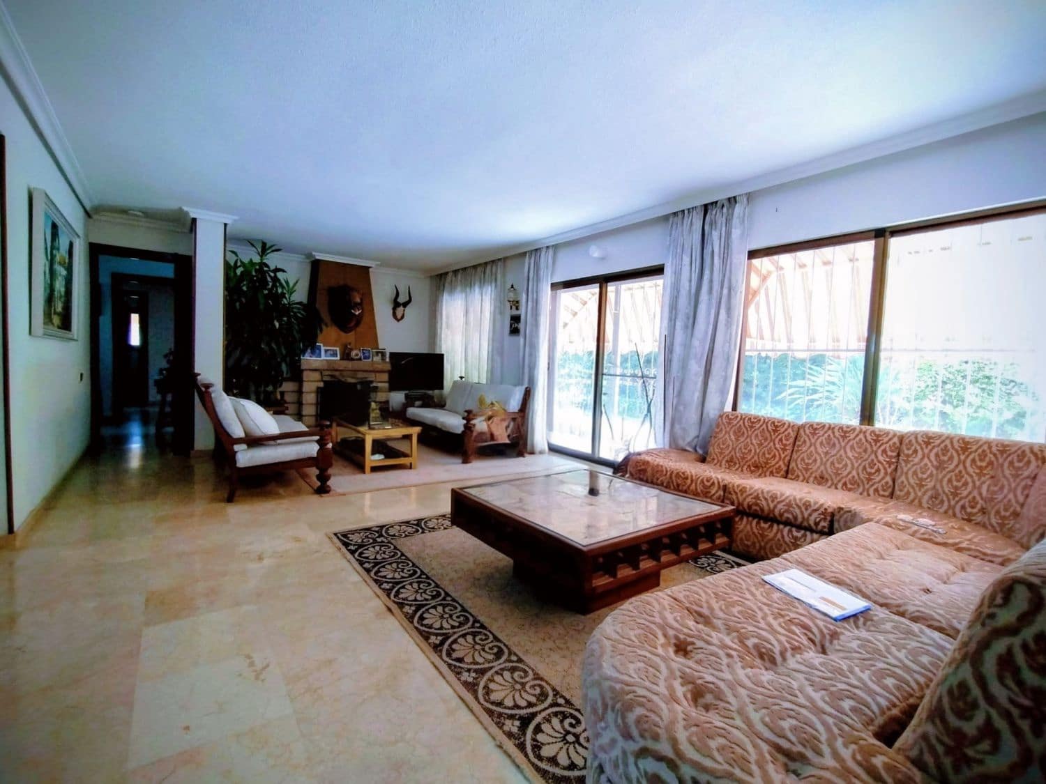 4 bedroom Villa for sale in Albir - € 1,690,000 (Ref: 9294735)