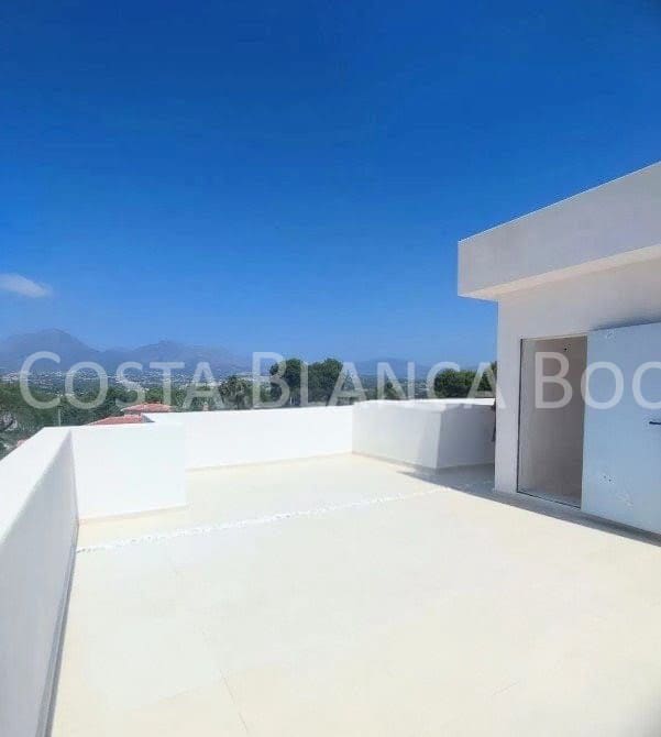 4 chambre Villa/Maison à vendre à Albir avec garage - 1 190 000 € (Ref: 9308726)