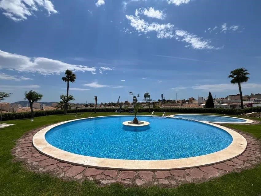 3 soveværelse Villa til salg i La Nucia med garage - € 324.000 (Ref: 9375527)