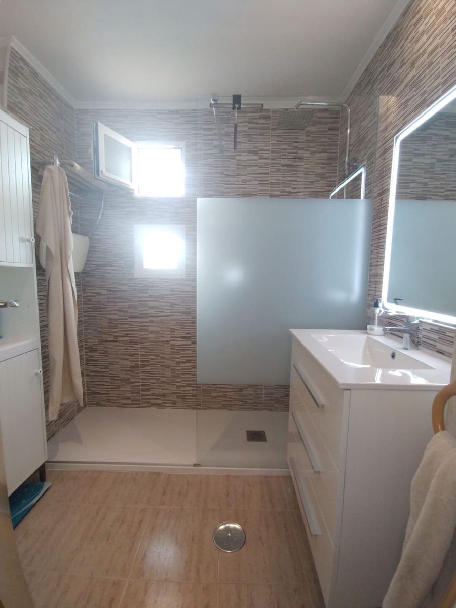 3 soveværelse Villa til salg i La Nucia med garage - € 324.000 (Ref: 9375527)