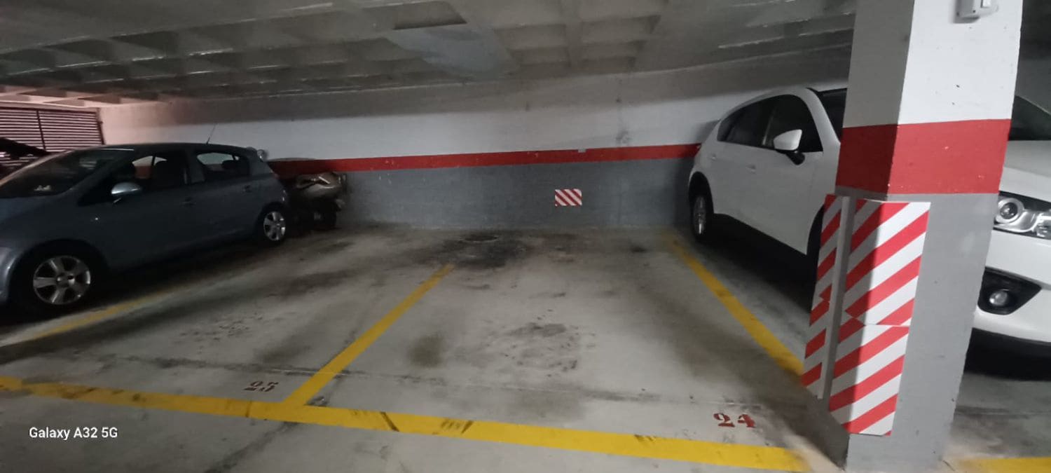 3 soveværelse Villa til salg i La Nucia med garage - € 324.000 (Ref: 9375527)