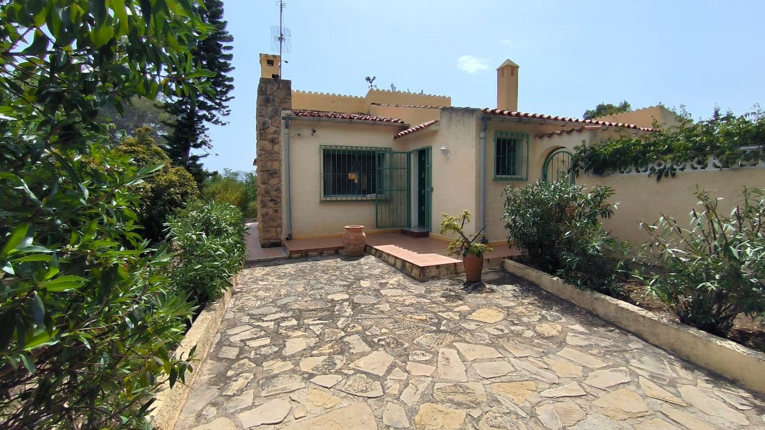 Chalet de 3 habitaciones en Alfaz del Pi / L'Alfàs del Pi en venta con garaje - 420.000 € (Ref: 9402976)