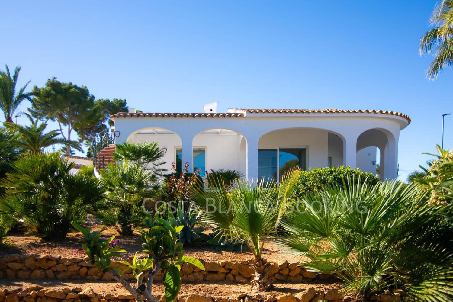 3 bedroom Villa for sale in Albir - € 875,000 (Ref: 9415443)