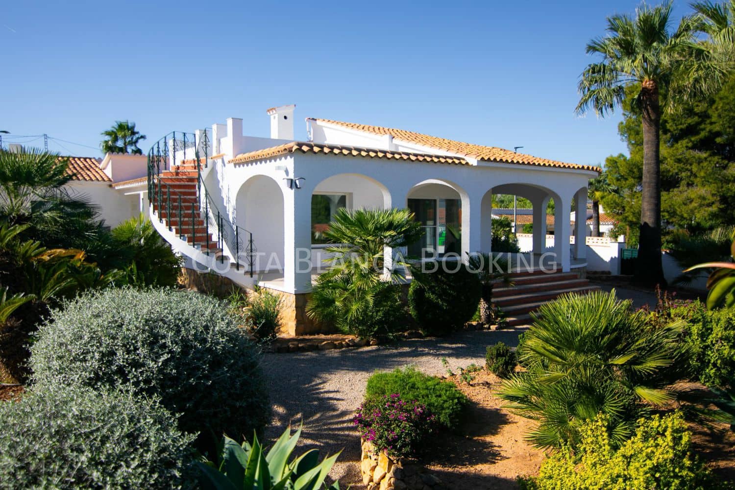 3 bedroom Villa for sale in Albir - € 875,000 (Ref: 9415443)