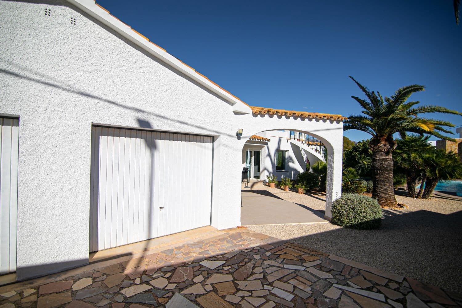 3 bedroom Villa for sale in Albir - € 875,000 (Ref: 9415443)