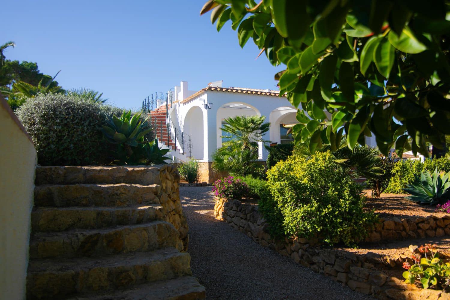 3 bedroom Villa for sale in Albir - € 875,000 (Ref: 9415443)