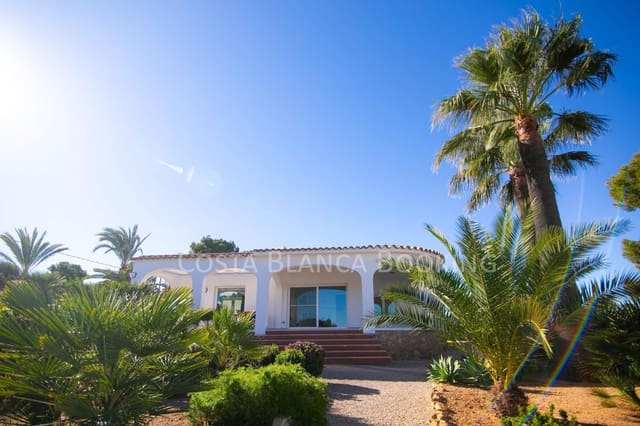 Chalet de 3 habitaciones en Albir, Alfaz del Pi / L'Alfàs del Pi en venta - 875.000 € (Ref: 9415443)