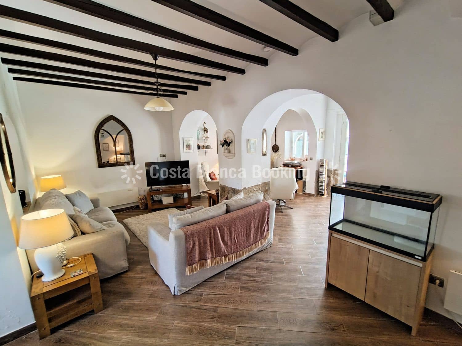 4 bedroom Villa for sale in Alfaz del Pi / L'Alfas del Pi - € 585,000 (Ref: 9432971)