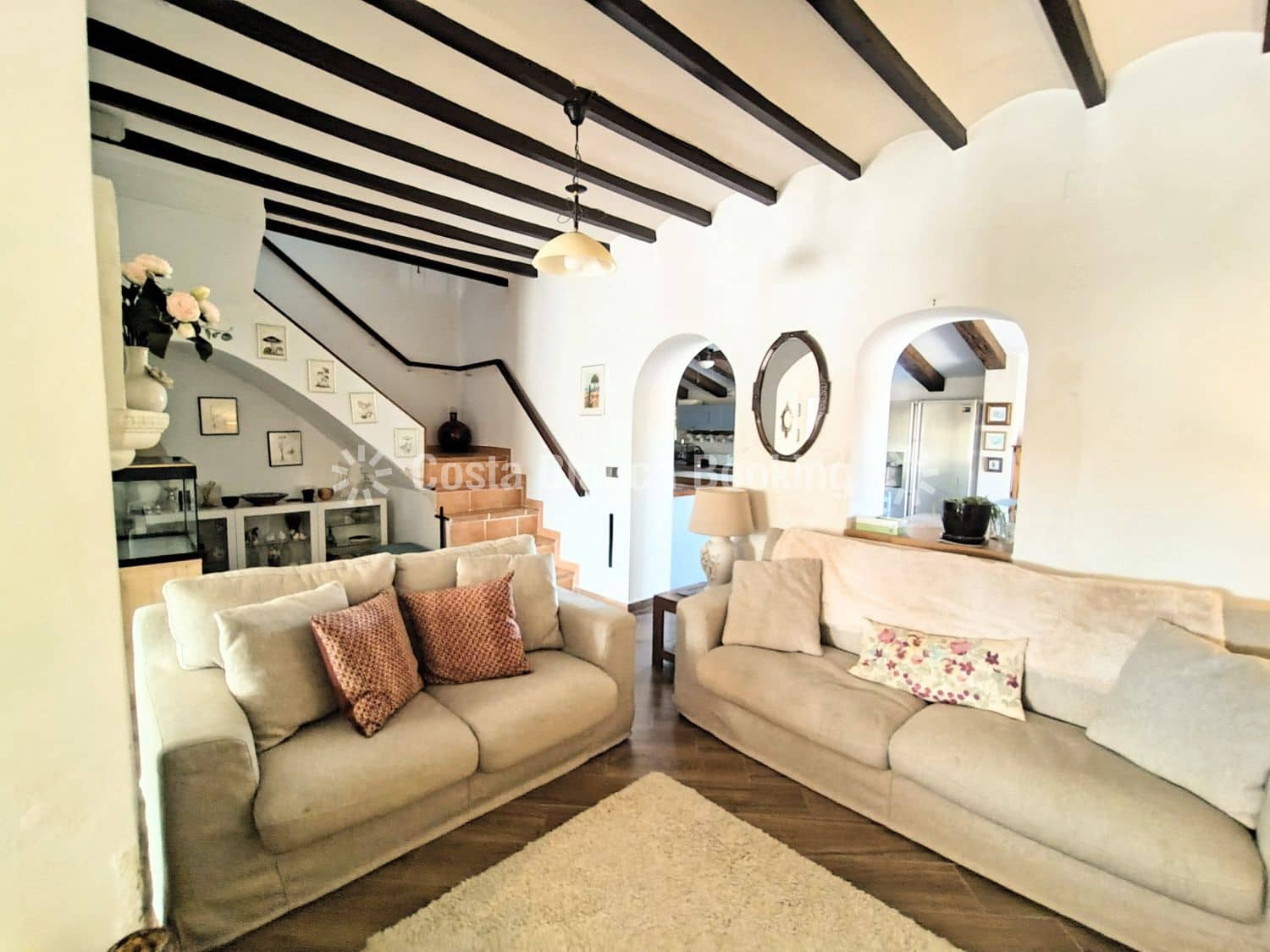 4 bedroom Villa for sale in Alfaz del Pi / L'Alfas del Pi - € 585,000 (Ref: 9432971)