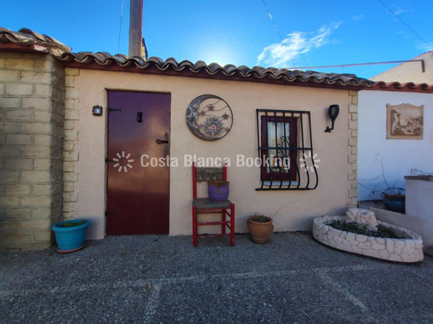 4 bedroom Villa for sale in Alfaz del Pi / L'Alfas del Pi - € 585,000 (Ref: 9432971)