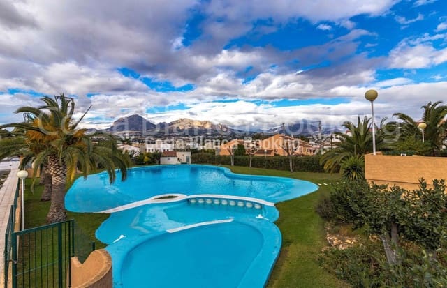 2 sovrum Bungalow till salu i Albir, Alfaz del Pi / L'Alfàs del Pi med garage - 265 000 € (Ref: 9436920)