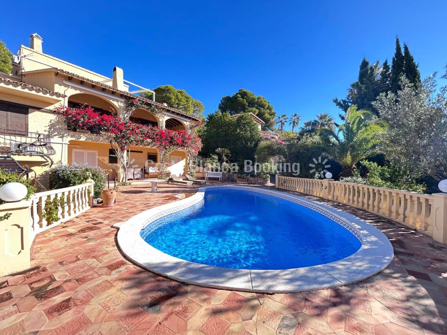 5 soveværelse Villa til salg i Altea la Vella med garage - € 1.590.000 (Ref: 9436921)