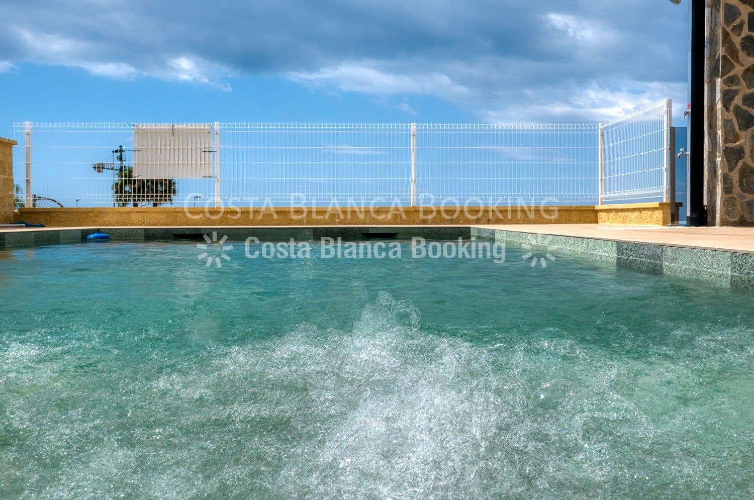 4 bedroom Villa for sale in Finestrat - € 920,000 (Ref: 9451776)