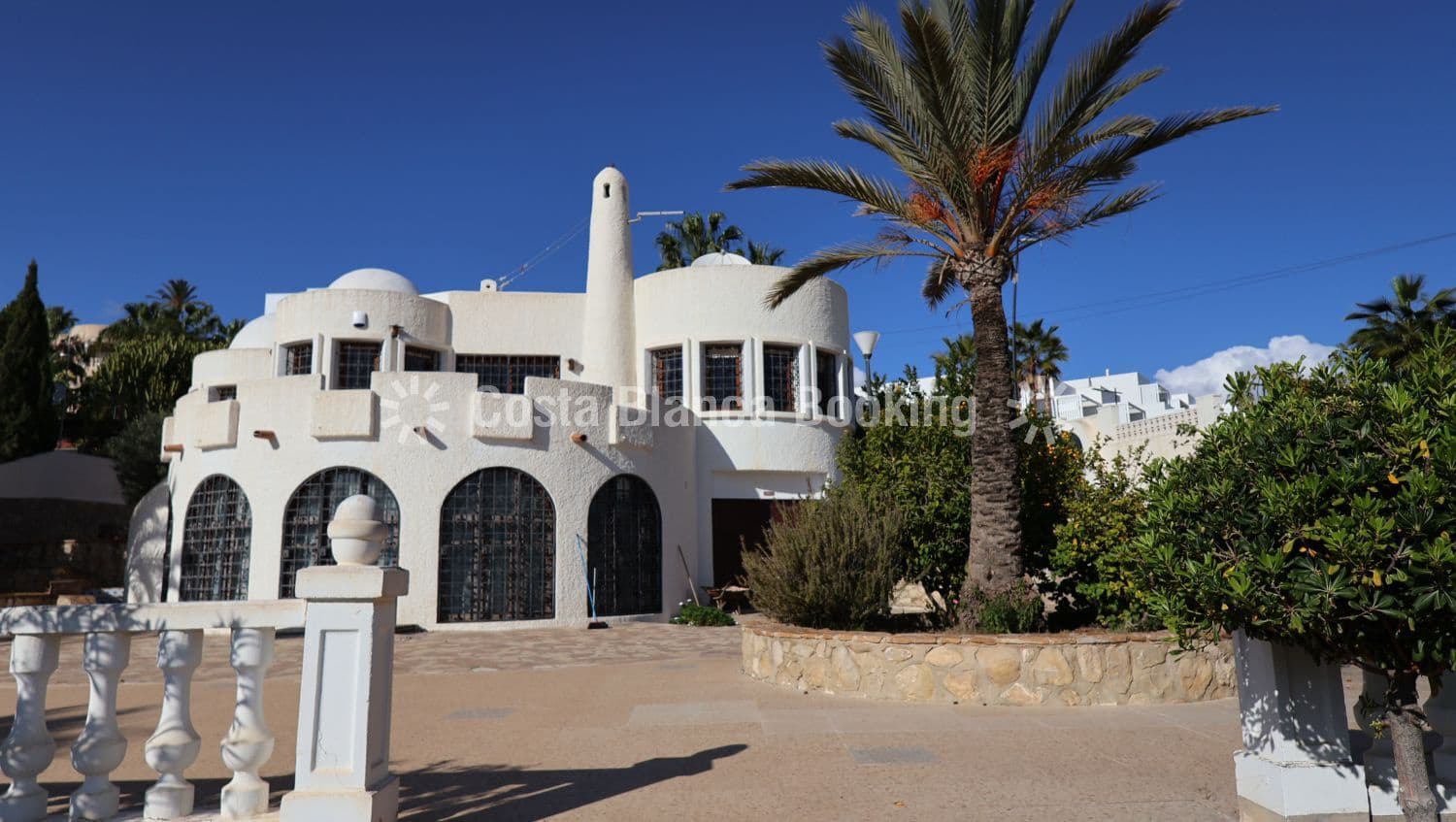 4 Zimmer Villa zu verkaufen in La Villajoyosa / Vila Joiosa mit Garage - 1.000.000 € (Ref: 9472759)