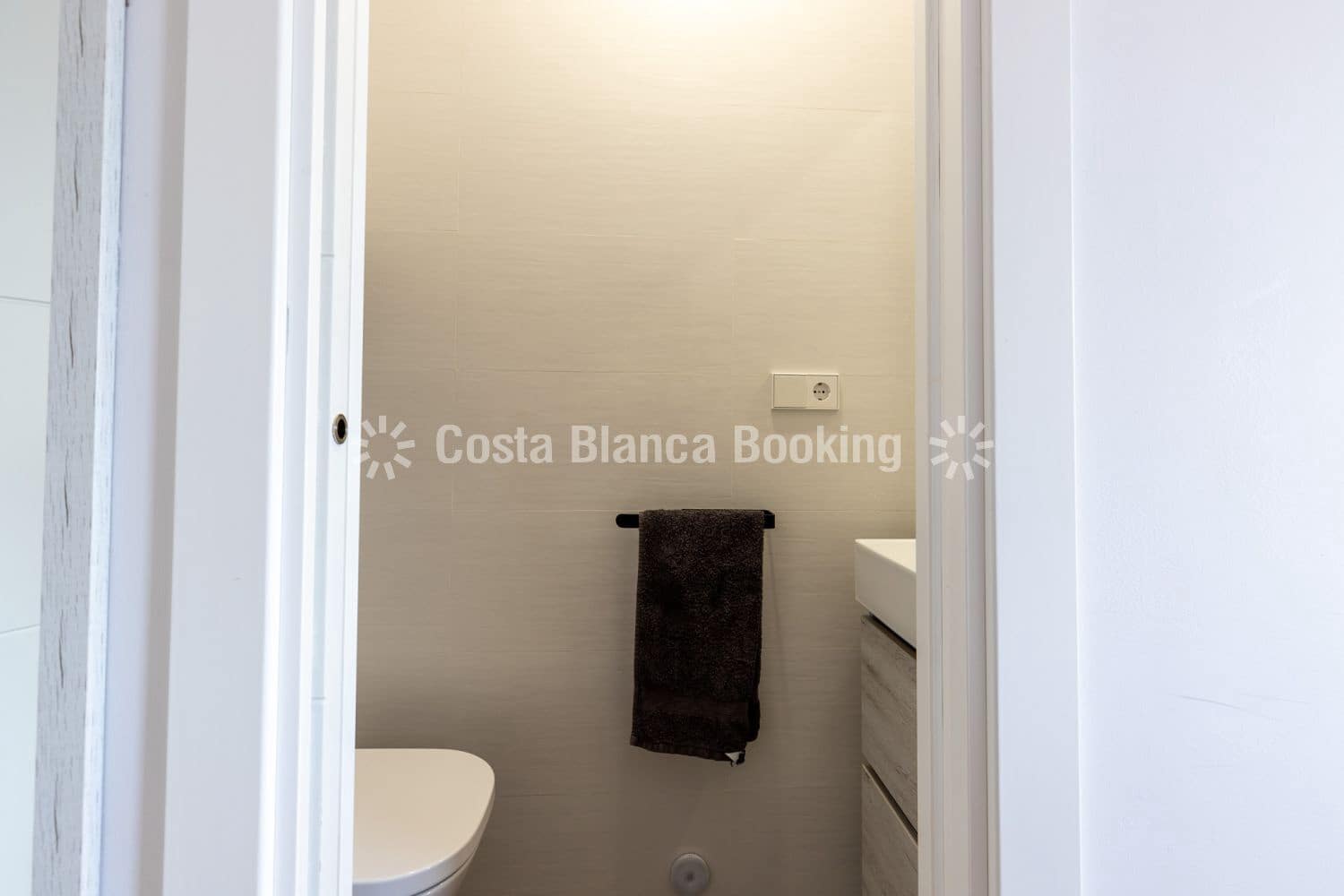 Apartamento de 2 habitaciones en Albir en venta - 299.000 € (Ref: 9511939)