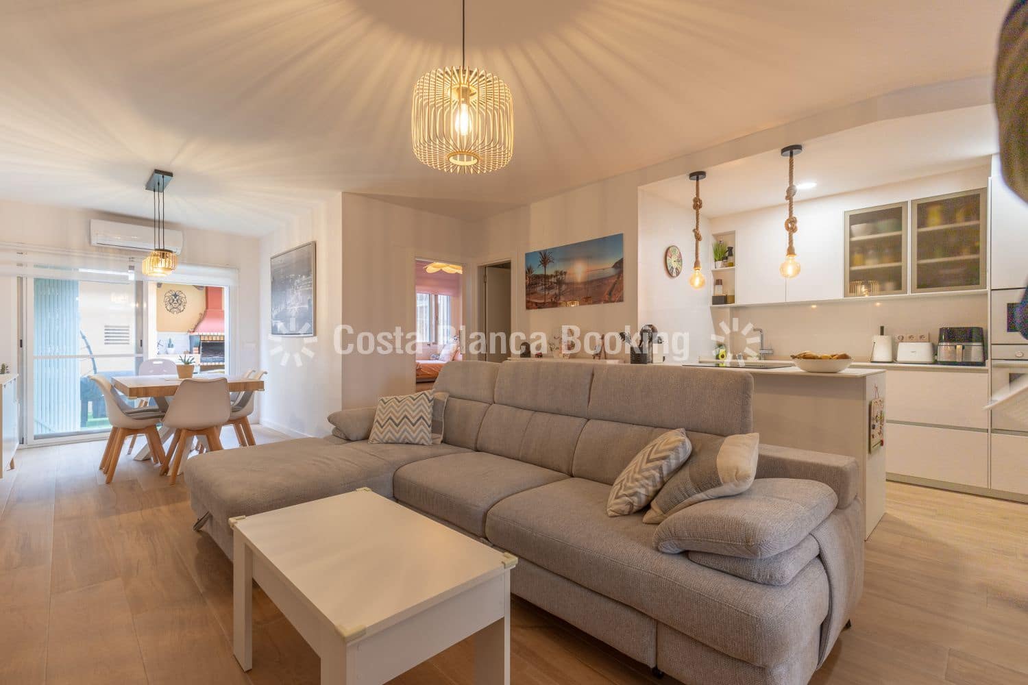 Apartamento de 2 habitaciones en Albir en venta - 299.000 € (Ref: 9511939)