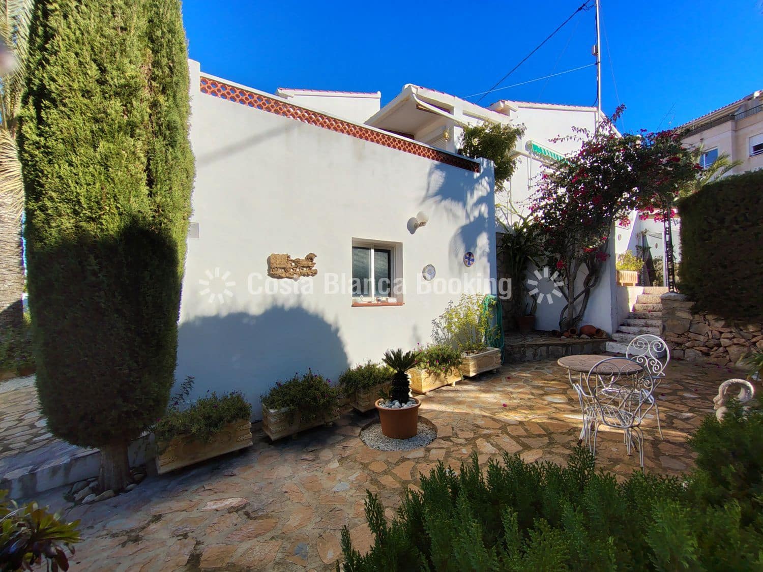 Chalet de 4 habitaciones en Albir en venta con garaje - 599.000 € (Ref: 9518540)