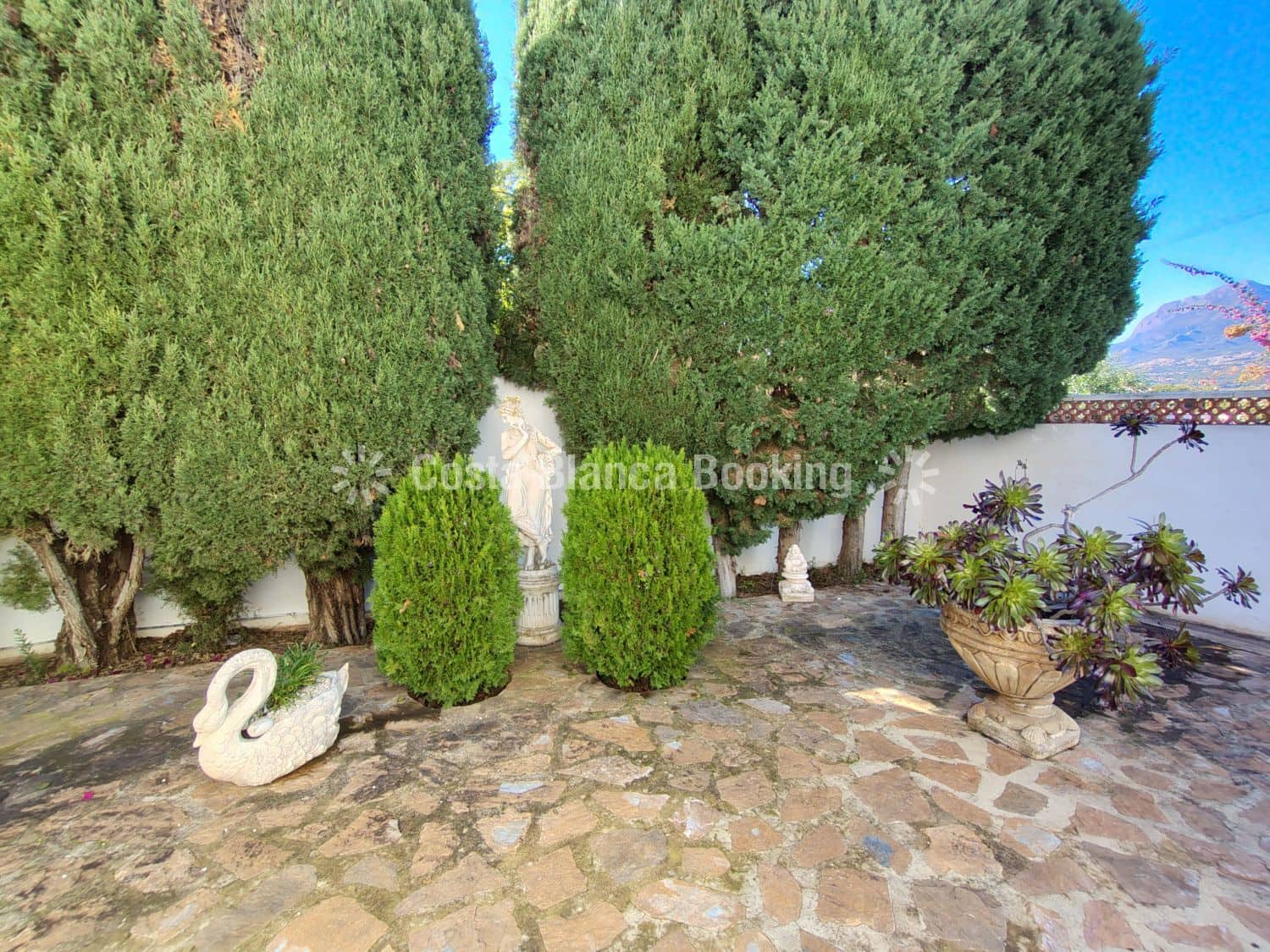 Chalet de 4 habitaciones en Albir en venta con garaje - 599.000 € (Ref: 9518540)