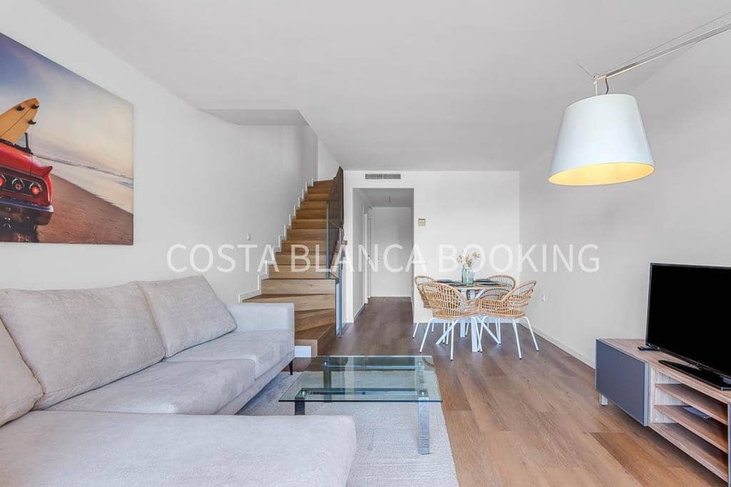 Adosado de 2 habitaciones en Finestrat en venta - 295.000 € (Ref: 9569340)
