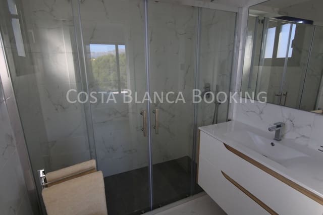 3 makuuhuone Huvila myytävänä paikassa La Nucia - 494 221 € (Ref: 9582786)