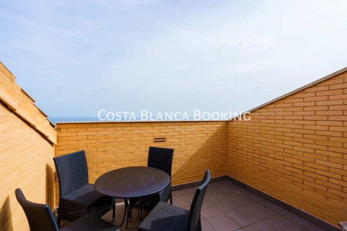 4 sypialnia Penthouse na sprzedaż w Alfaz del Pi / L'Alfas del Pi - 2 200 000 € (Ref: 9582789)