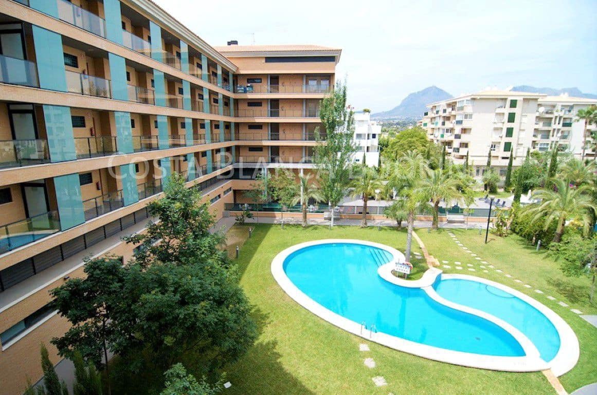 4 sypialnia Penthouse na sprzedaż w Alfaz del Pi / L'Alfas del Pi - 2 200 000 € (Ref: 9582789)