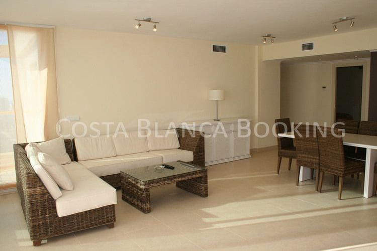 2 bedroom Apartment for sale in Calpe / Calp - € 637,000 (Ref: 9582790)