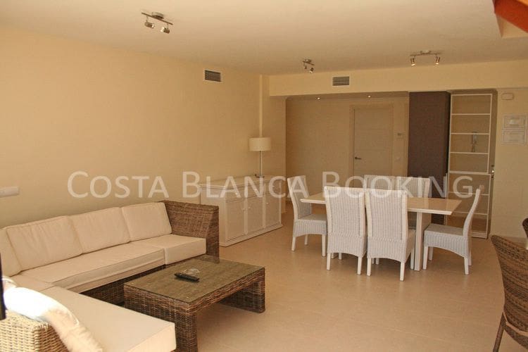2 bedroom Apartment for sale in Calpe / Calp - € 637,000 (Ref: 9582790)