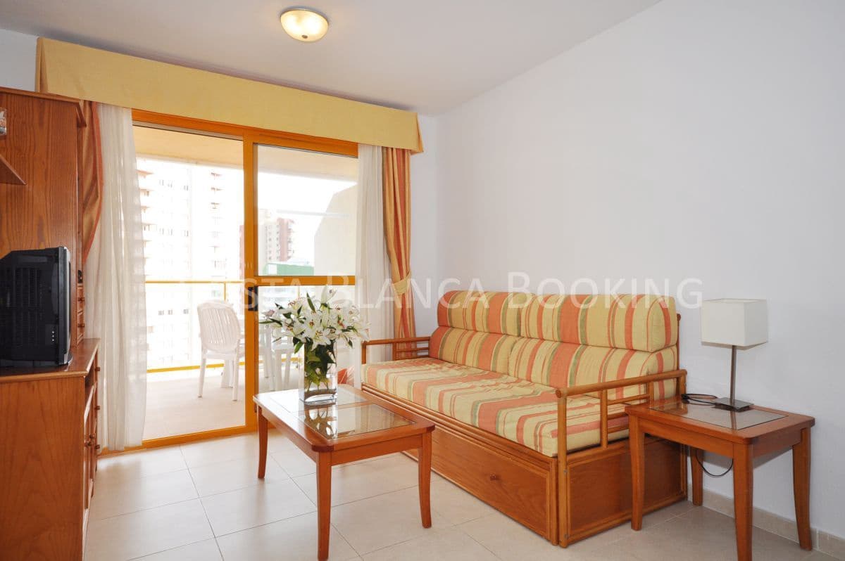 2 bedroom Apartment for sale in Calpe / Calp - € 637,000 (Ref: 9582790)