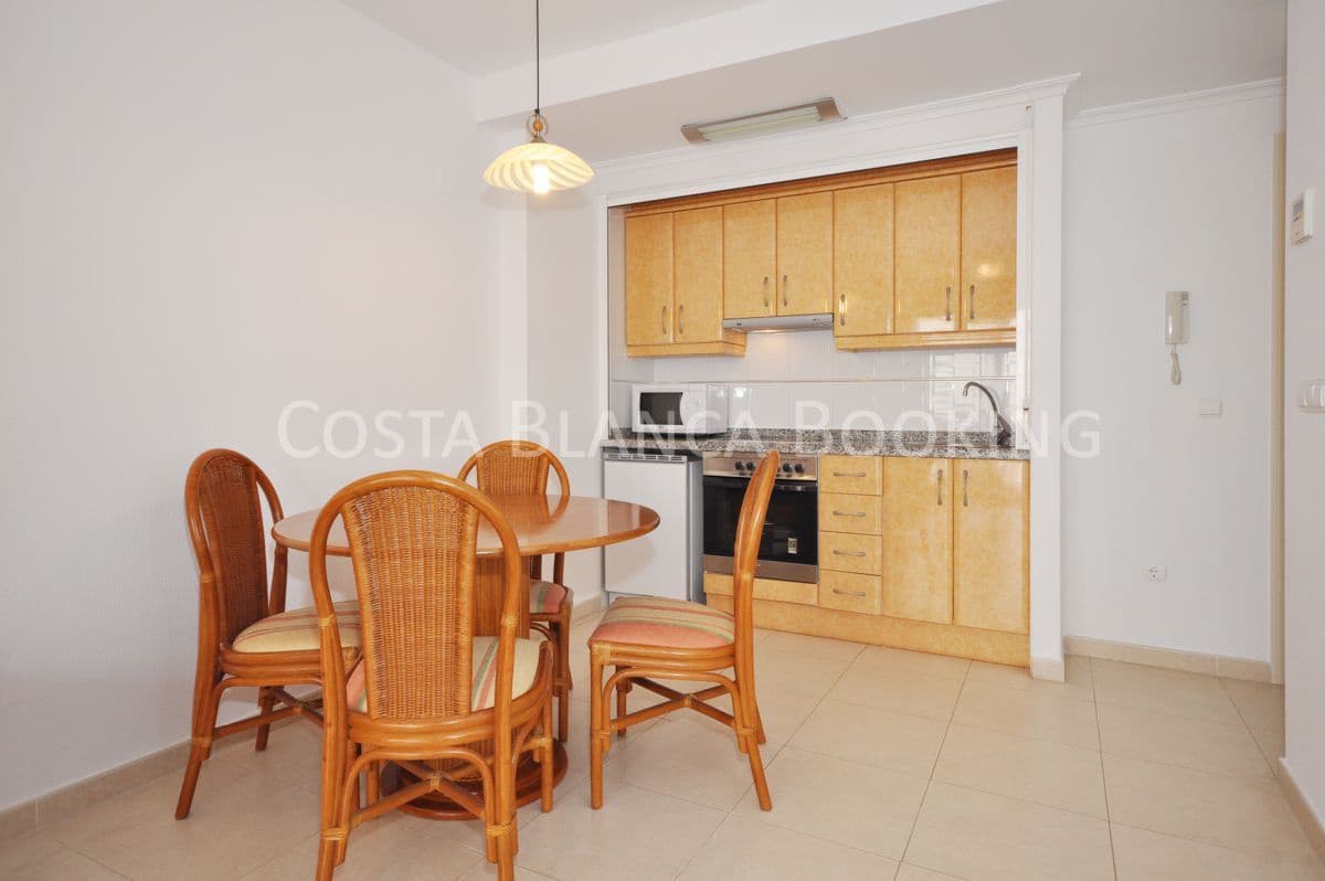 2 bedroom Apartment for sale in Calpe / Calp - € 637,000 (Ref: 9582790)