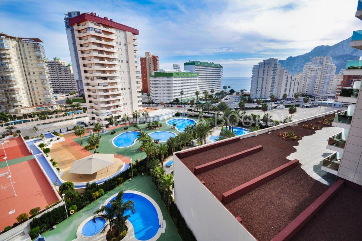 2 bedroom Apartment for sale in Calpe / Calp - € 637,000 (Ref: 9582790)