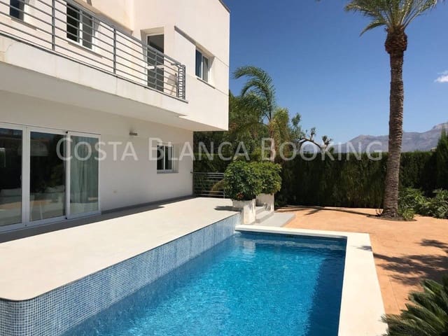 4 slaapkamer Villa te koop in Alfaz del Pi / L'Alfàs del Pi - € 950.000 (Ref: 9582793)