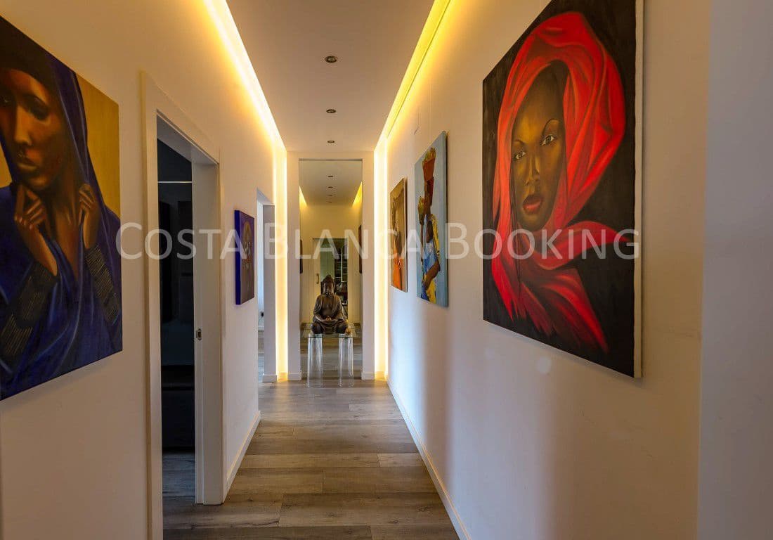 5 slaapkamer Villa te koop in Altea - € 1.950.000 (Ref: 9582794)