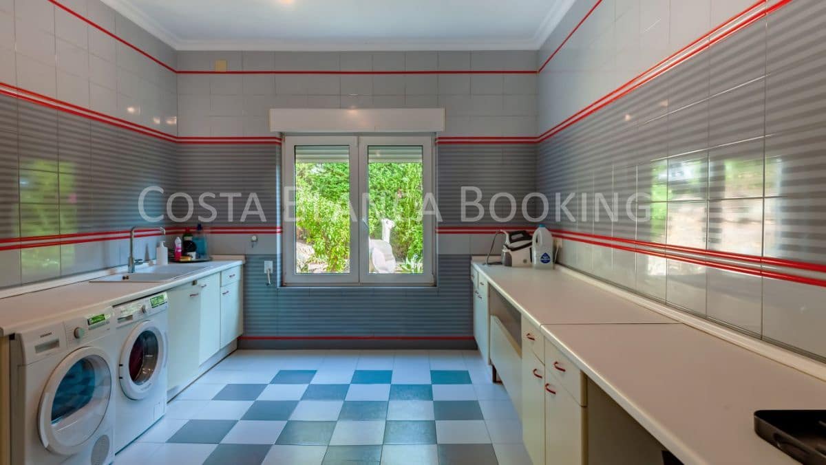 5 slaapkamer Villa te koop in Altea - € 1.950.000 (Ref: 9582794)