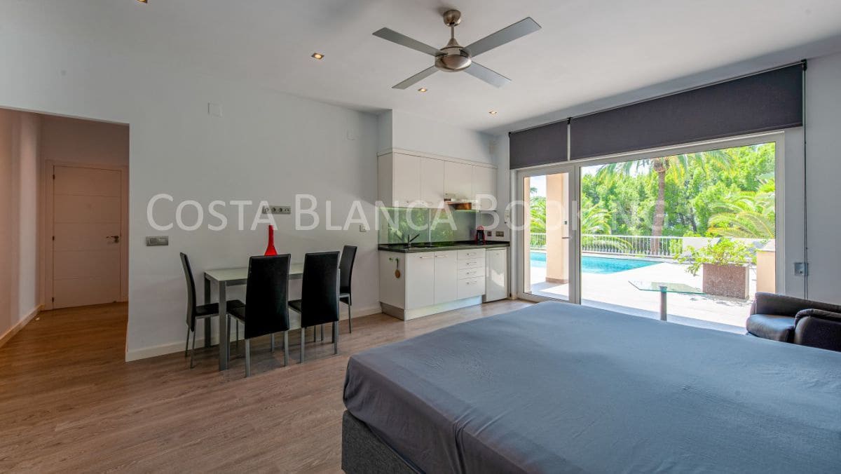 5 slaapkamer Villa te koop in Altea - € 1.950.000 (Ref: 9582794)