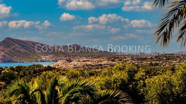 5 bedroom Villa for sale in Altea - € 1,950,000 (Ref: 9582794)