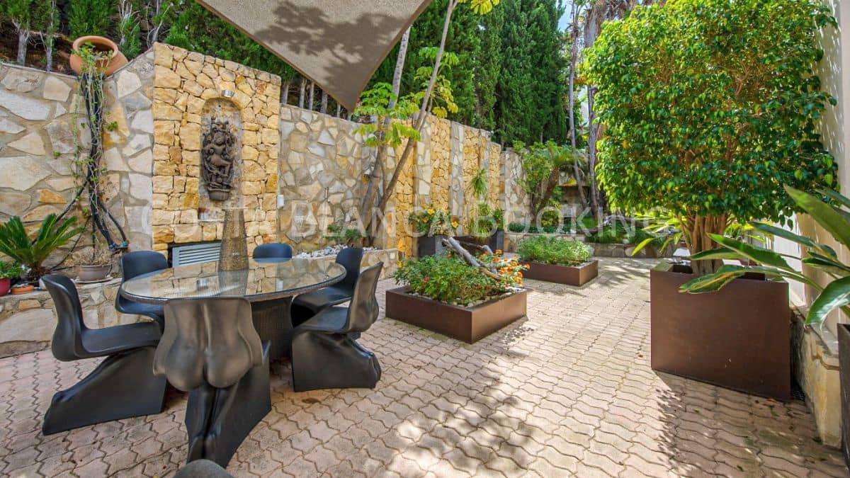 5 slaapkamer Villa te koop in Altea - € 1.950.000 (Ref: 9582794)