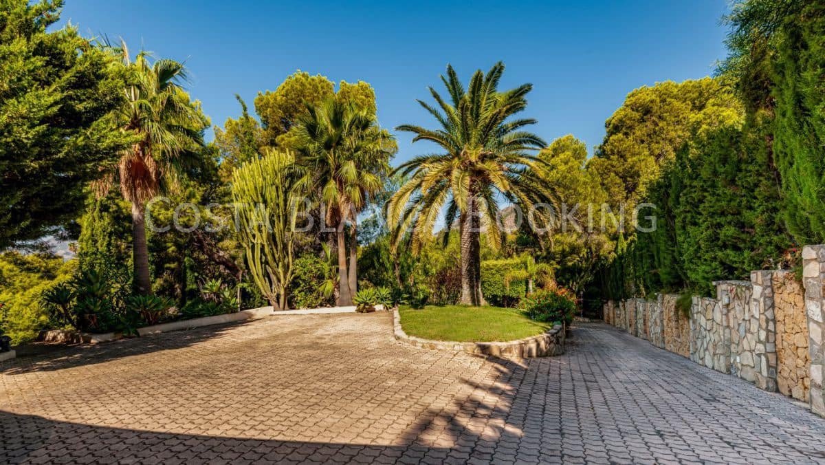 5 slaapkamer Villa te koop in Altea - € 1.950.000 (Ref: 9582794)